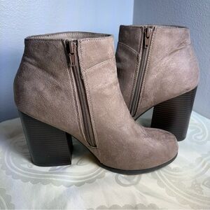 Speed Limit 98 Taupe Ankle Booties